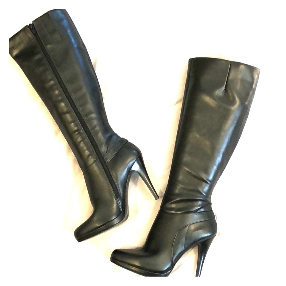 Nine West knee-high boots women’s size 7M